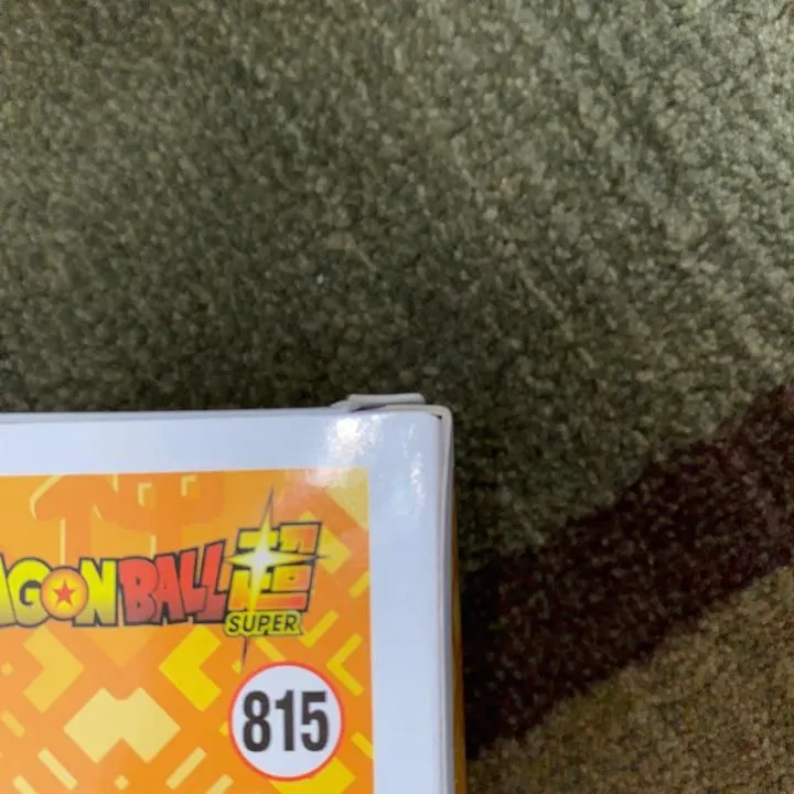 Listing Image Blurred Background
