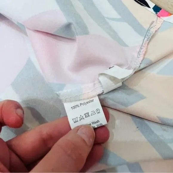 Listing Image Blurred Background