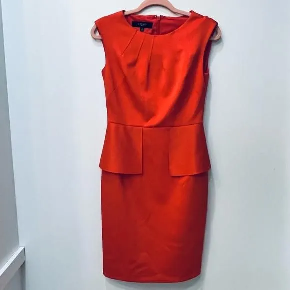 Listing Image Blurred Background