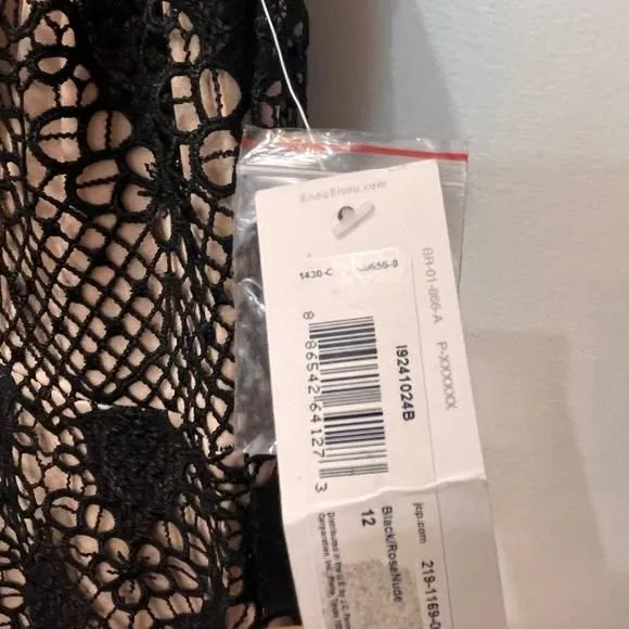Listing Image Blurred Background