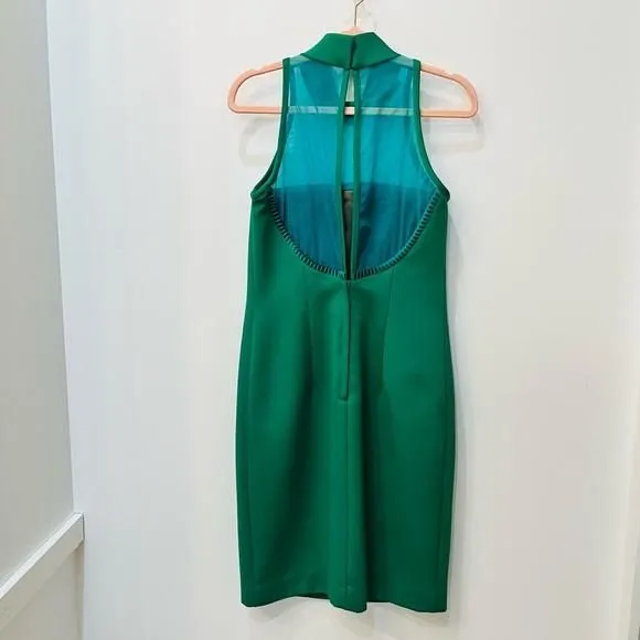 Listing Image Blurred Background