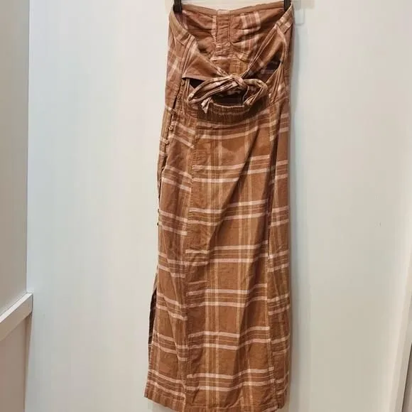 Listing Image Blurred Background