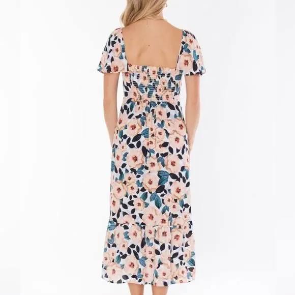 Listing Image Blurred Background