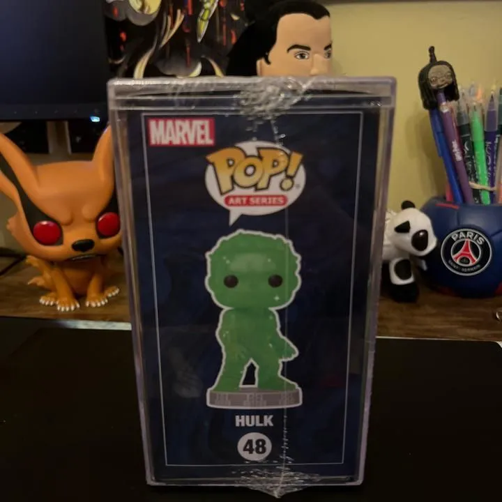 Listing Image Blurred Background