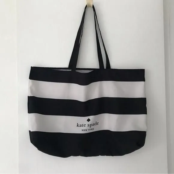 Listing Image Blurred Background