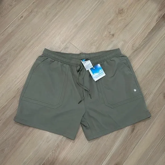 Product image for NWT - Willit Bermuda Shorts - Green Size XL