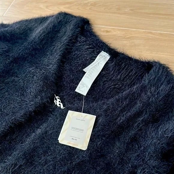 Listing Image Blurred Background