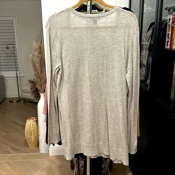 Listing Image Blurred Background