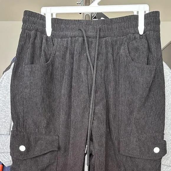 Listing Image Blurred Background