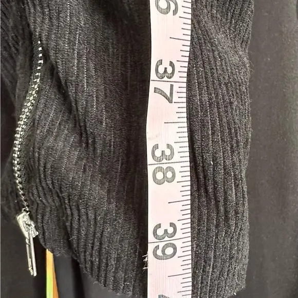 Listing Image Blurred Background