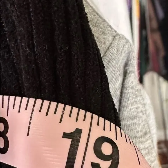Listing Image Blurred Background