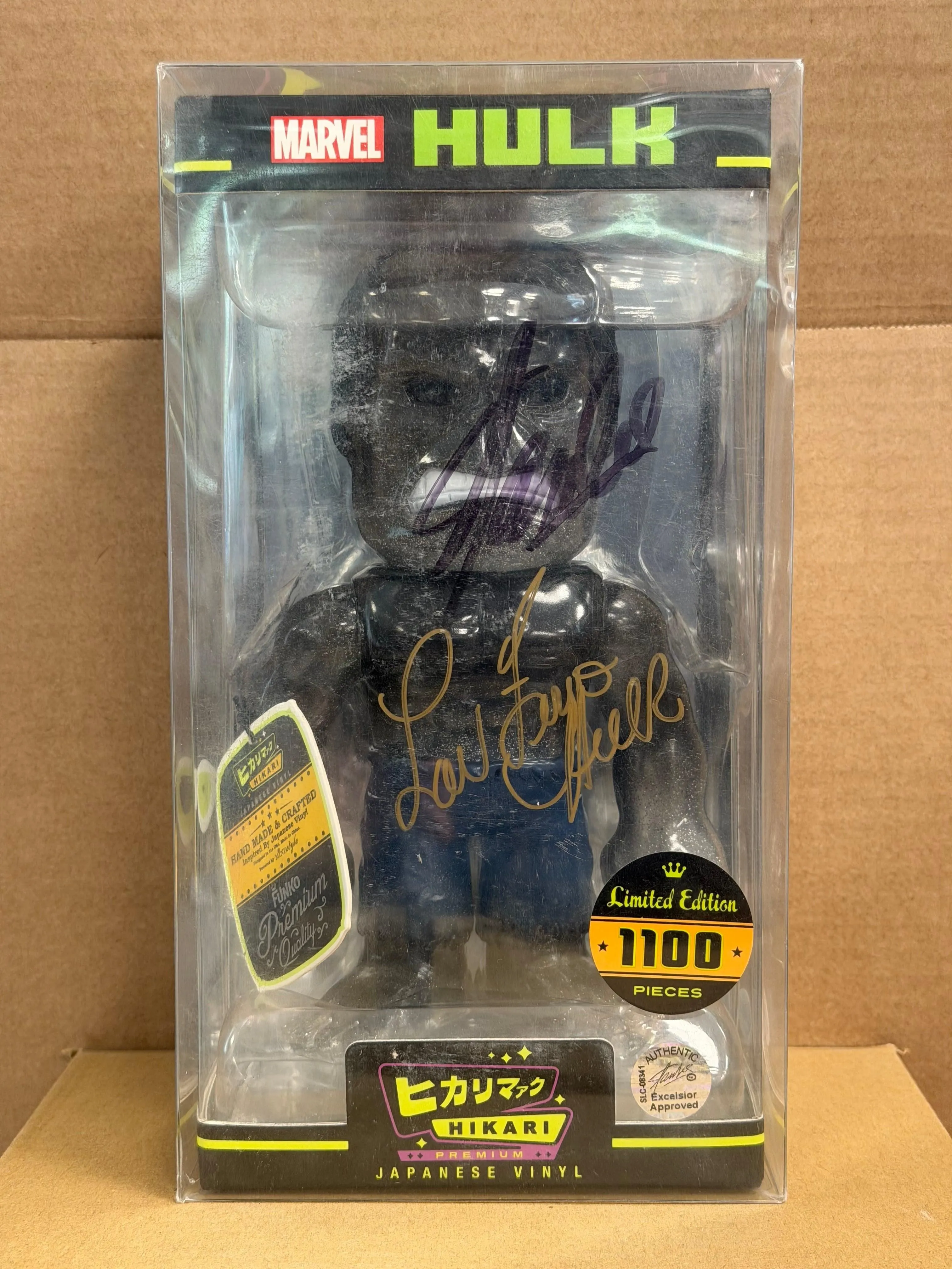 Funko Hikari! Marvel Hulk 1100pcs Signed Stan Lee & Lou Ferrigno COA