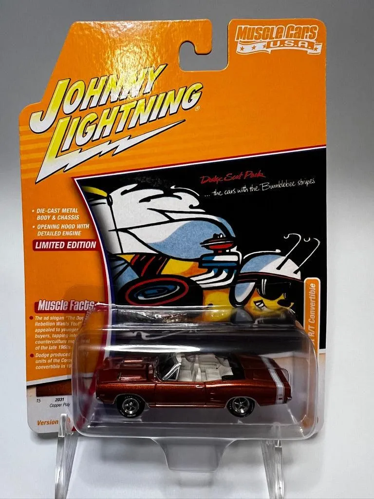 Johnny Lightning Muscle Cars USA -  1969 Dodge Coronet R/T Convertible (Copper)