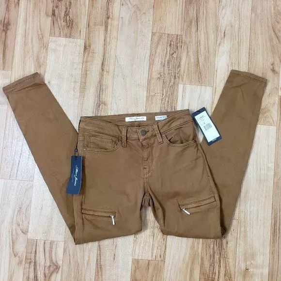 Listing Image Blurred Background