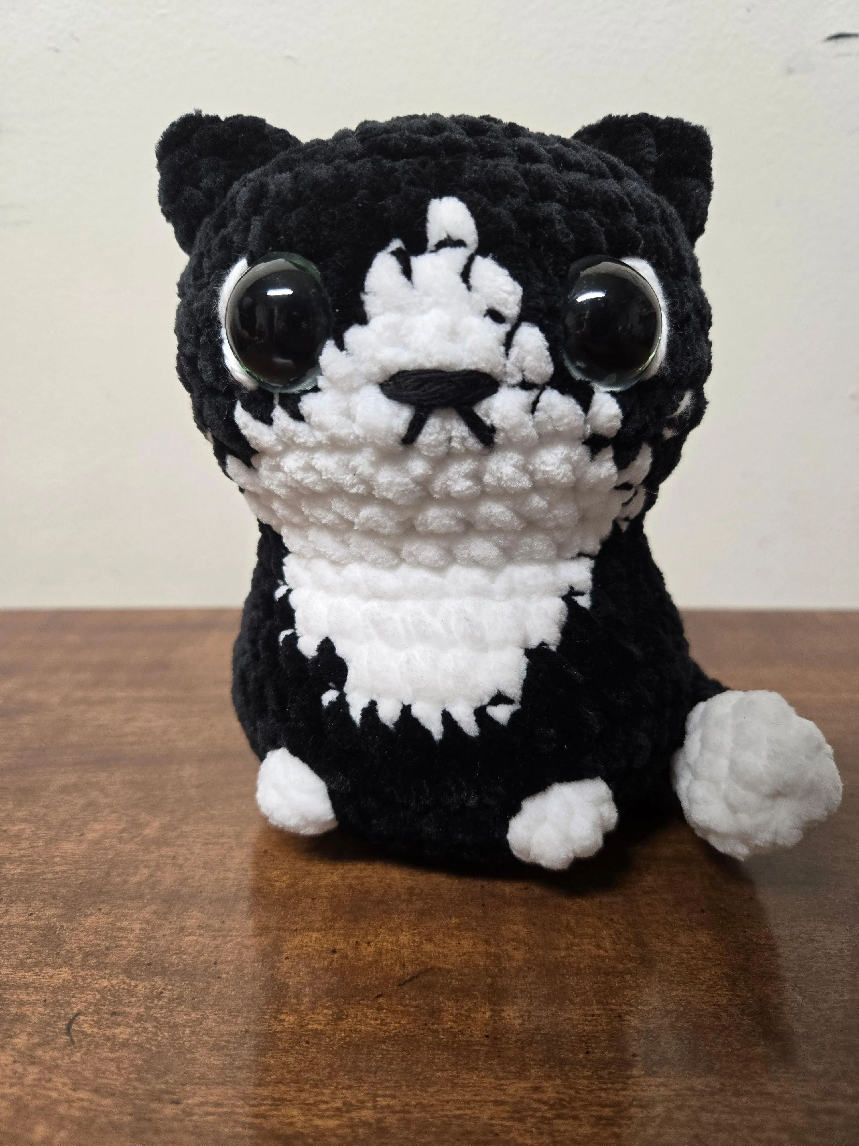 Medium Cat Plushy