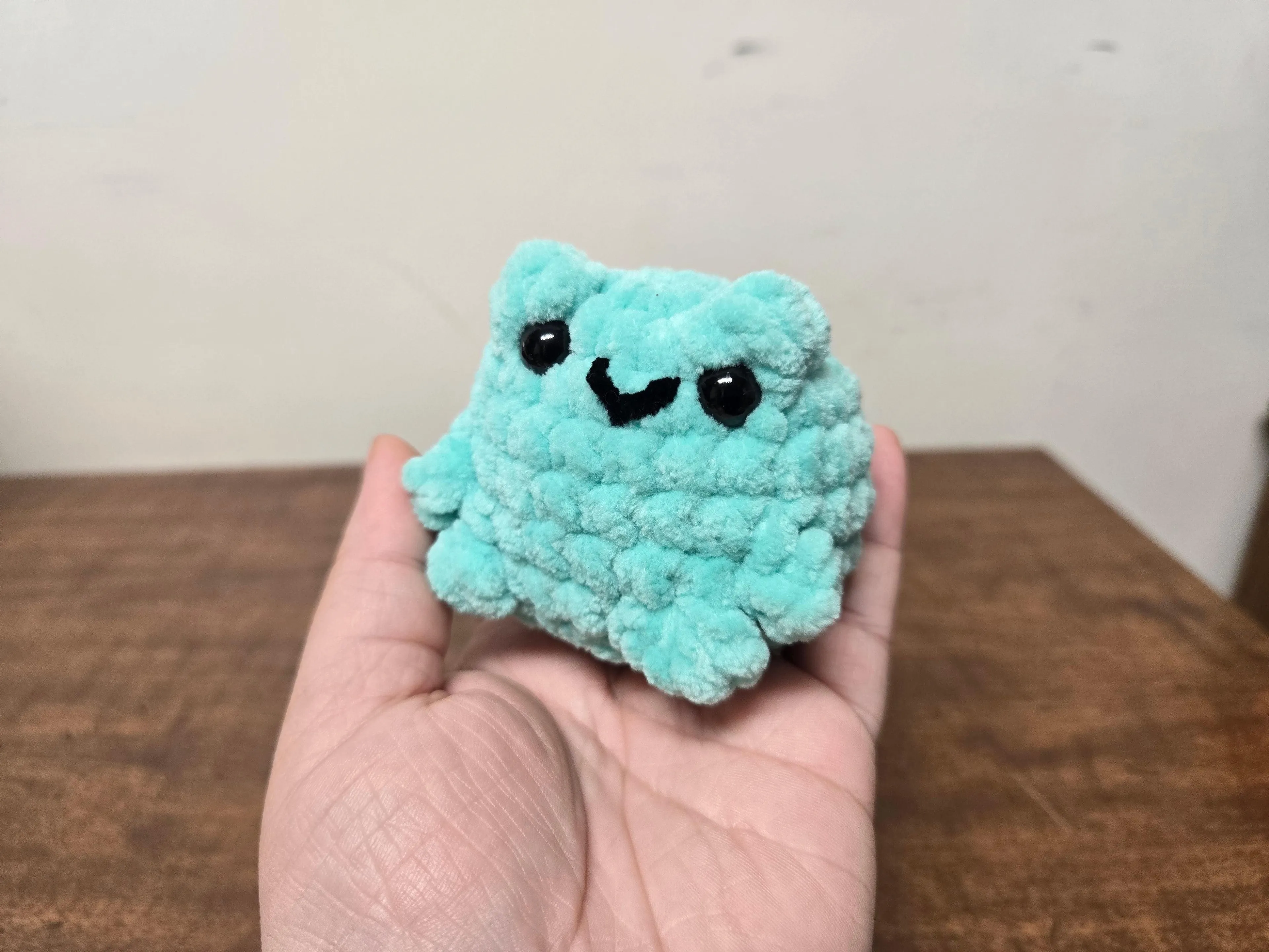 Frog Plushy - Pocket sized