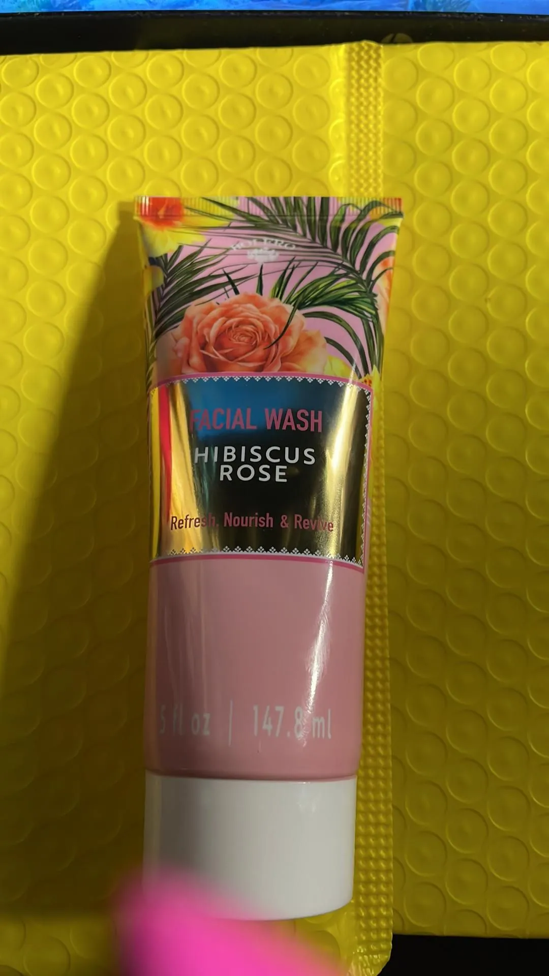 Product image for Facial wash -Hibiscus Rose