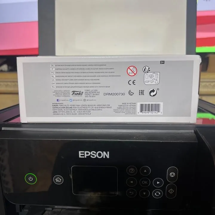 Listing Image Blurred Background