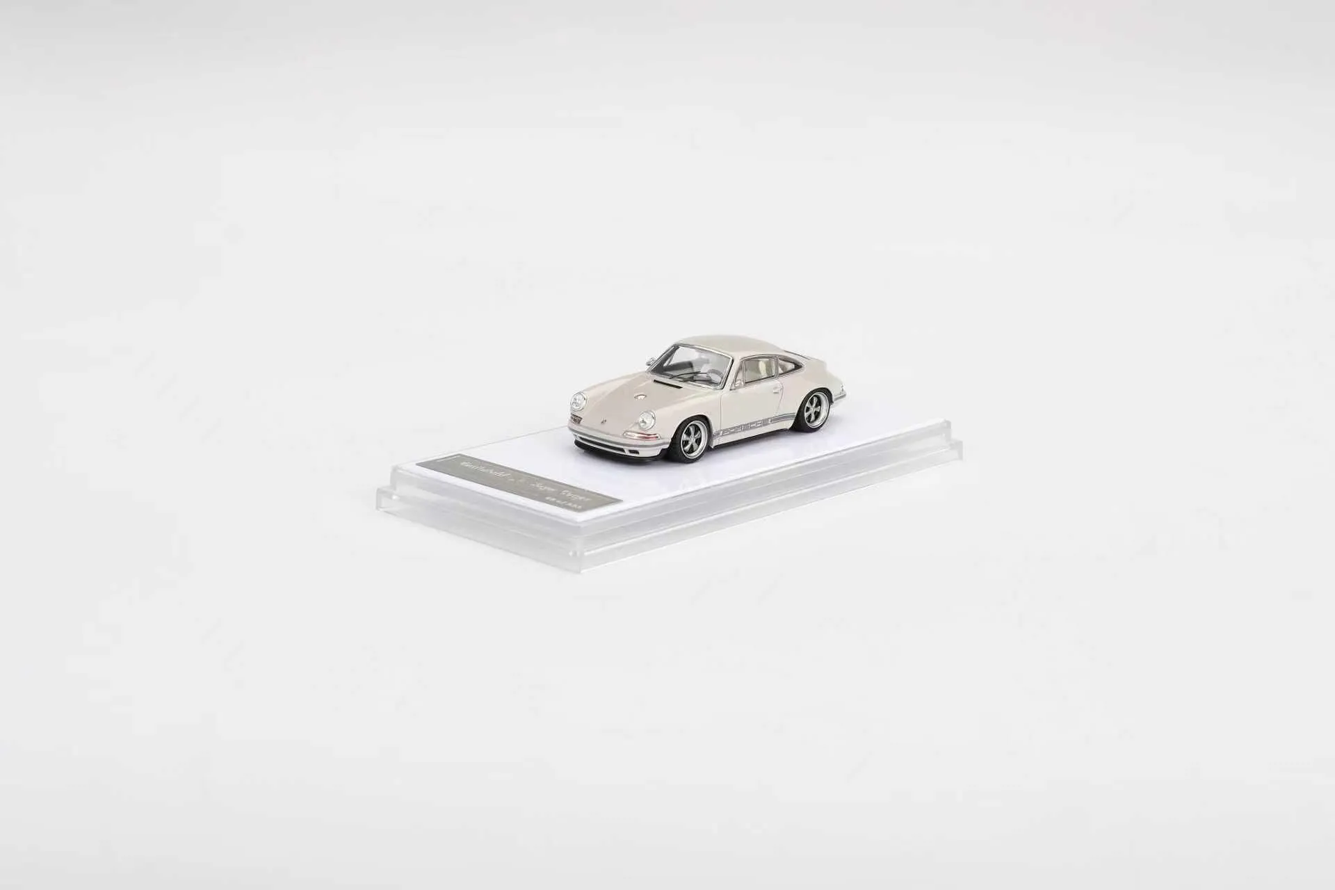 Zincit Model Porsche 911 DLS (Bright White)