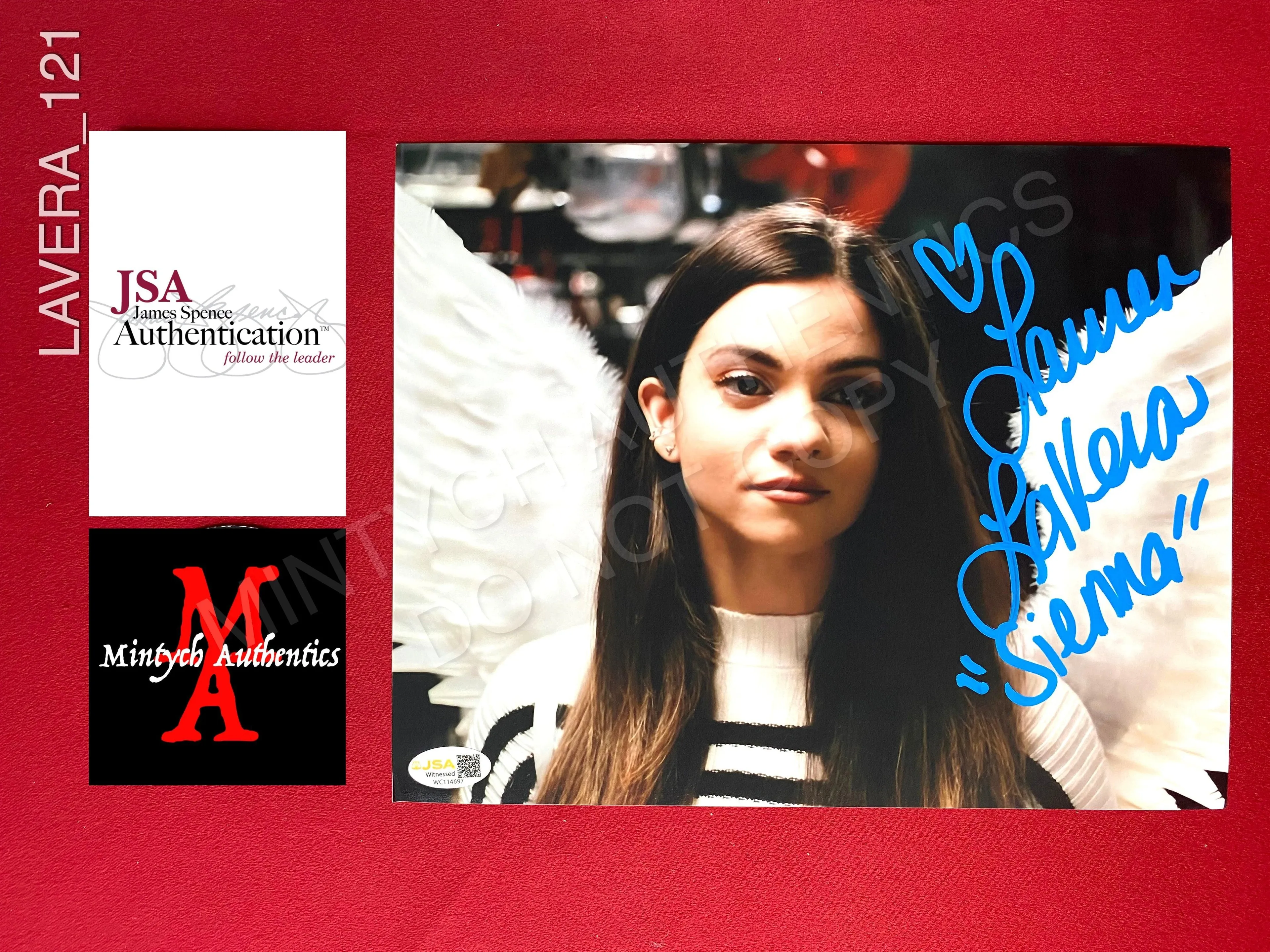 LAVERA_121 - 8x10 Photo Autographed By Lauren LaVera