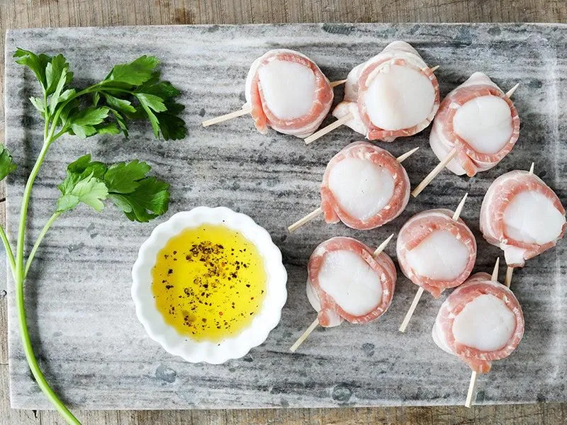 Bacon-Wrapped Jumbo Scallops - 8ct