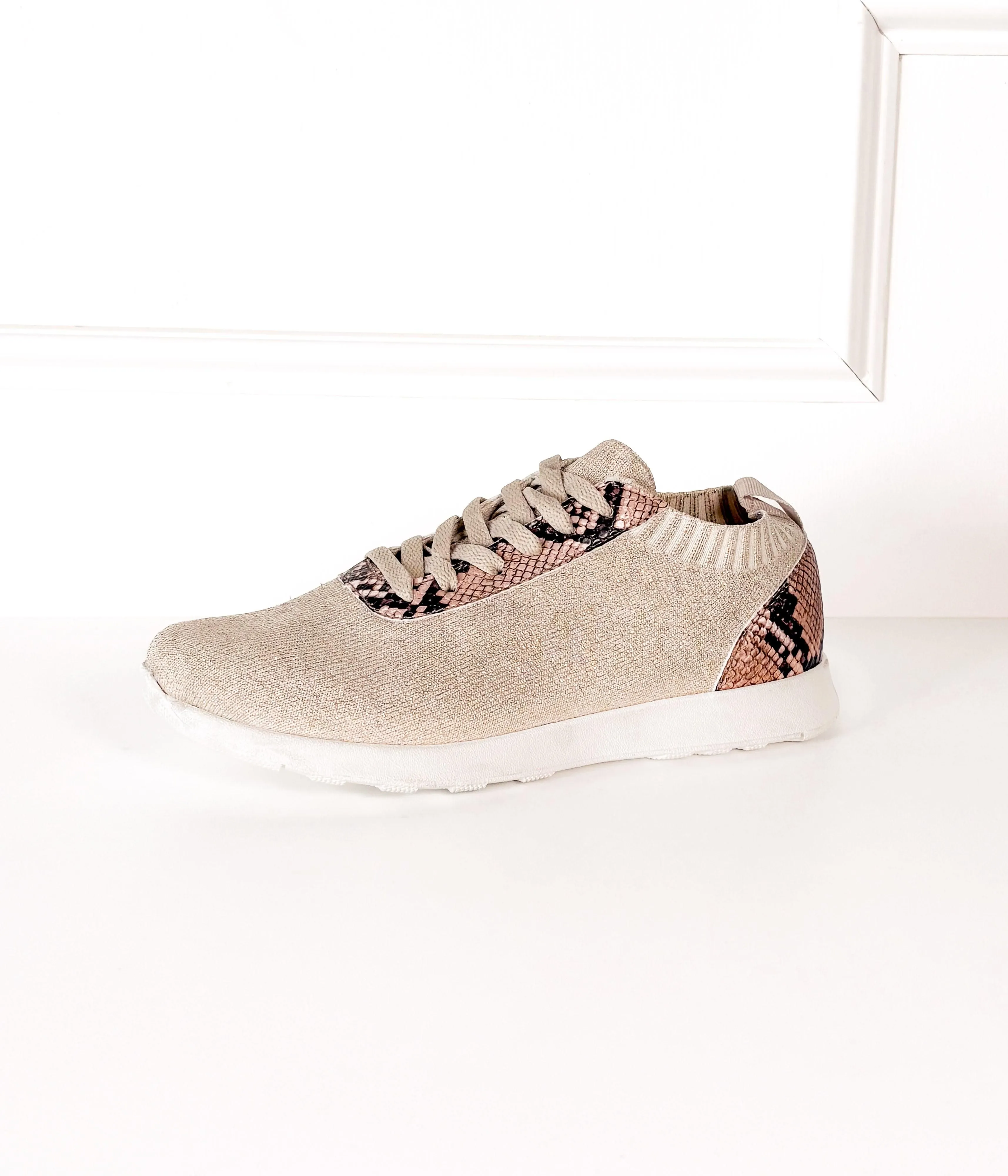 Novah Sneaker in Gold