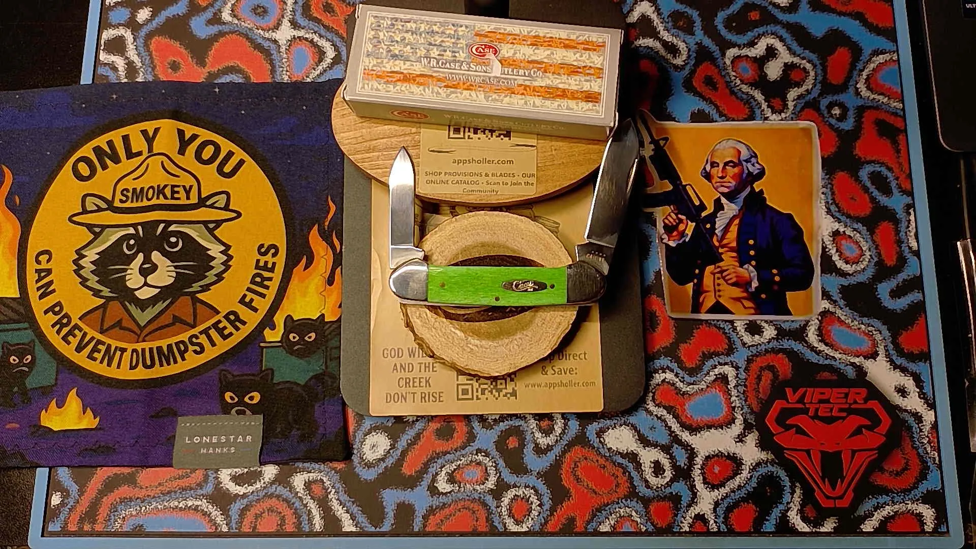 Case Knives Brilliant Green Smooth Bone Canoe Utility Folder 2021 (NIB)