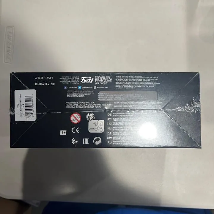 Listing Image Blurred Background