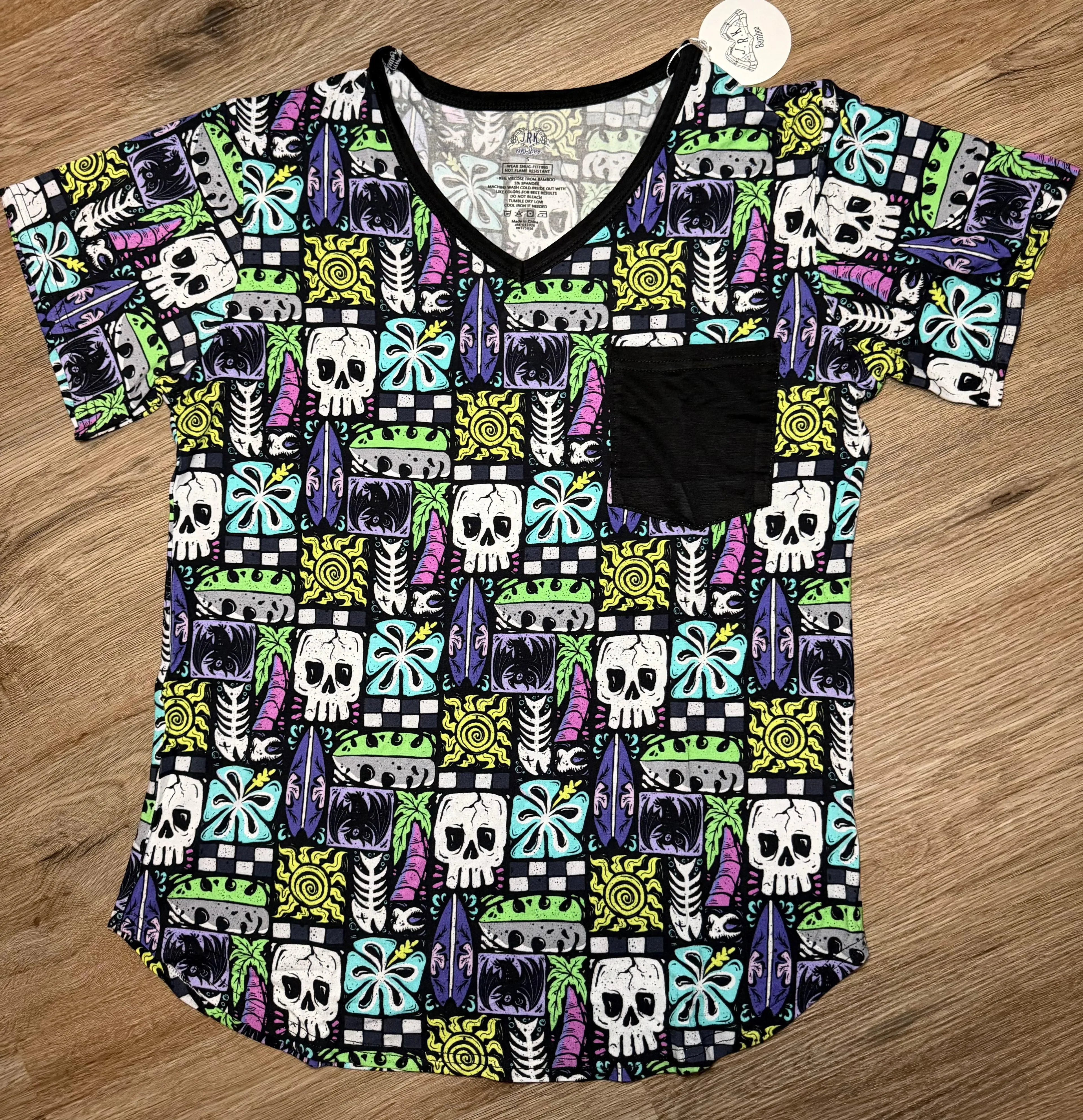 Spooky Tiki - V-Neck Pocket Tee