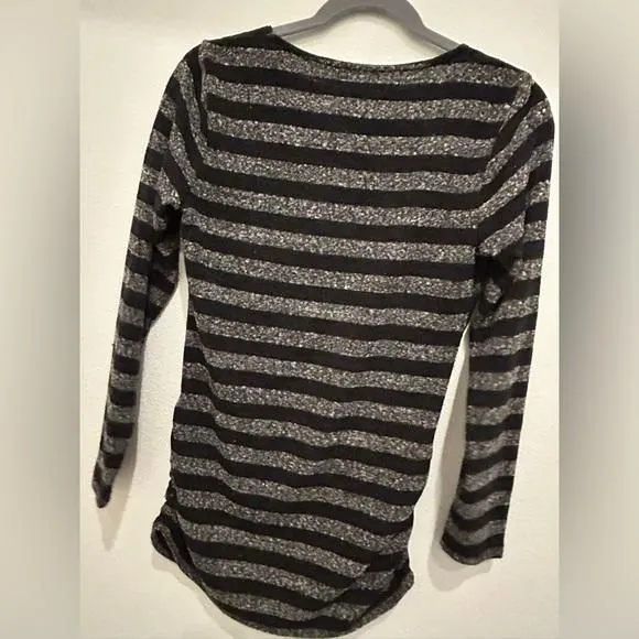 Listing Image Blurred Background