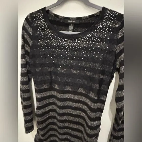 Listing Image Blurred Background