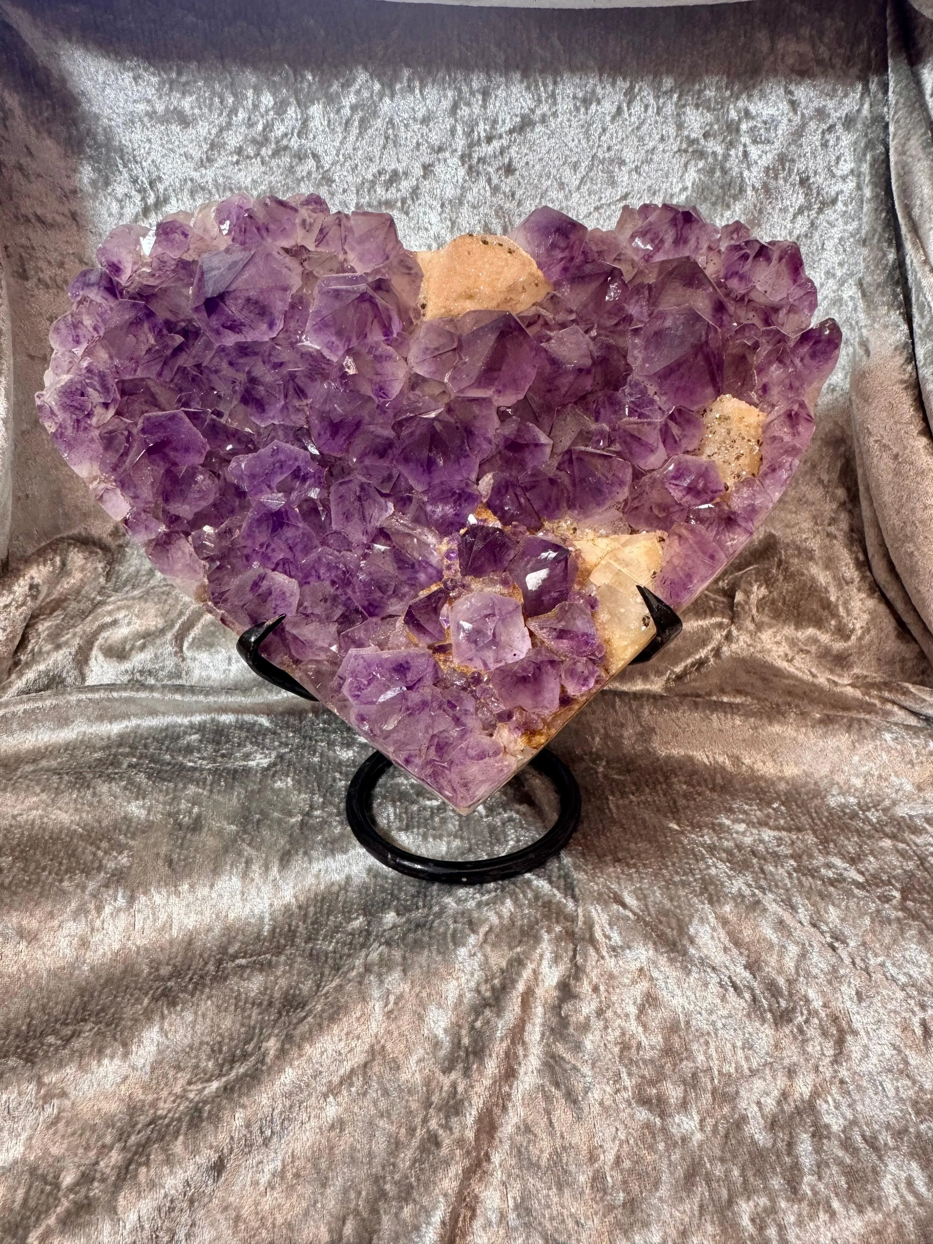 Amethyst Heart 5.85kg