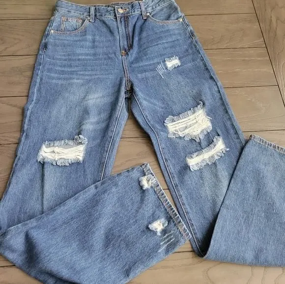 Product image for NWT Fashion nova jeans denim distressed size 7 new boyfriend