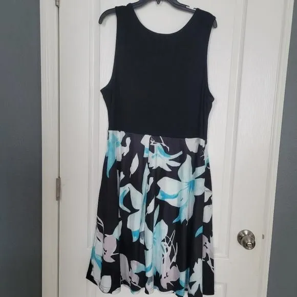Listing Image Blurred Background