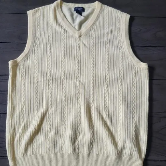Product image for Dockers mens yellow sweater vest size L large very soft