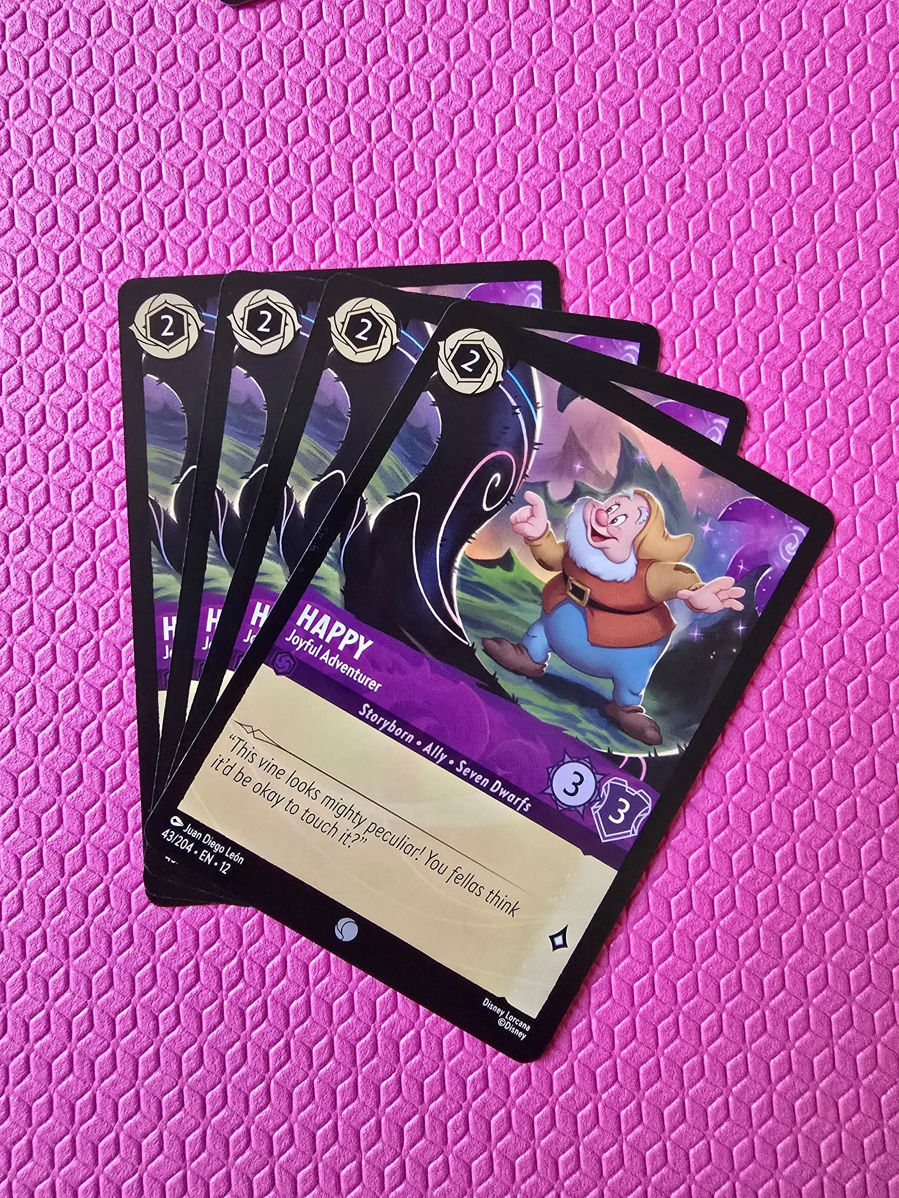 4x Happy - Joyful Adventurer