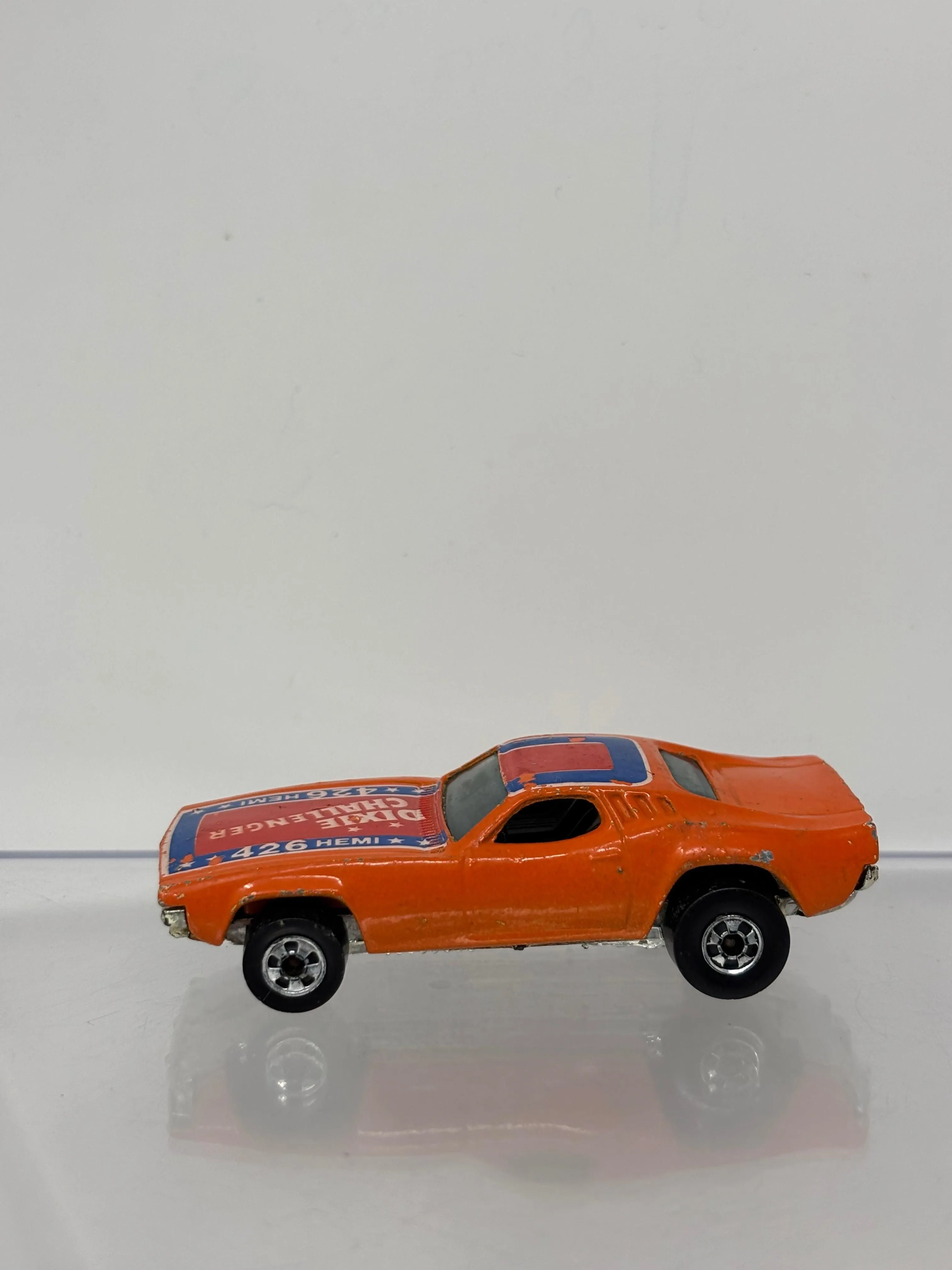 Loose Hot Wheels 1982 Dodge 426 Dixie Challenger General Lee