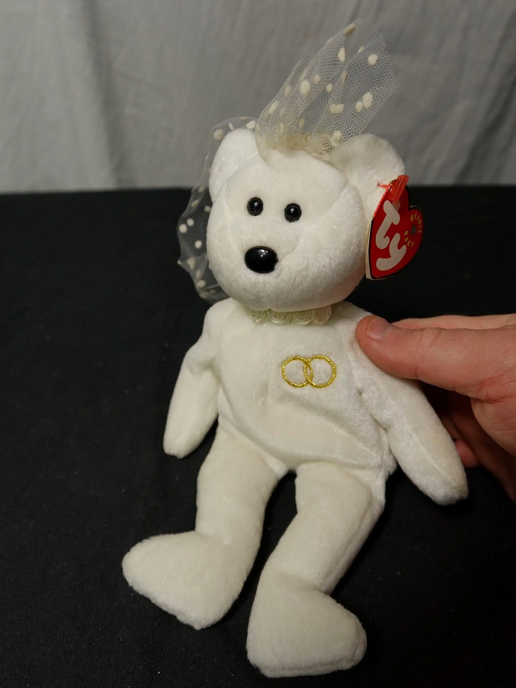 TY Inc Mrs. the Bride Bear Polyester Fiber Plush Toy