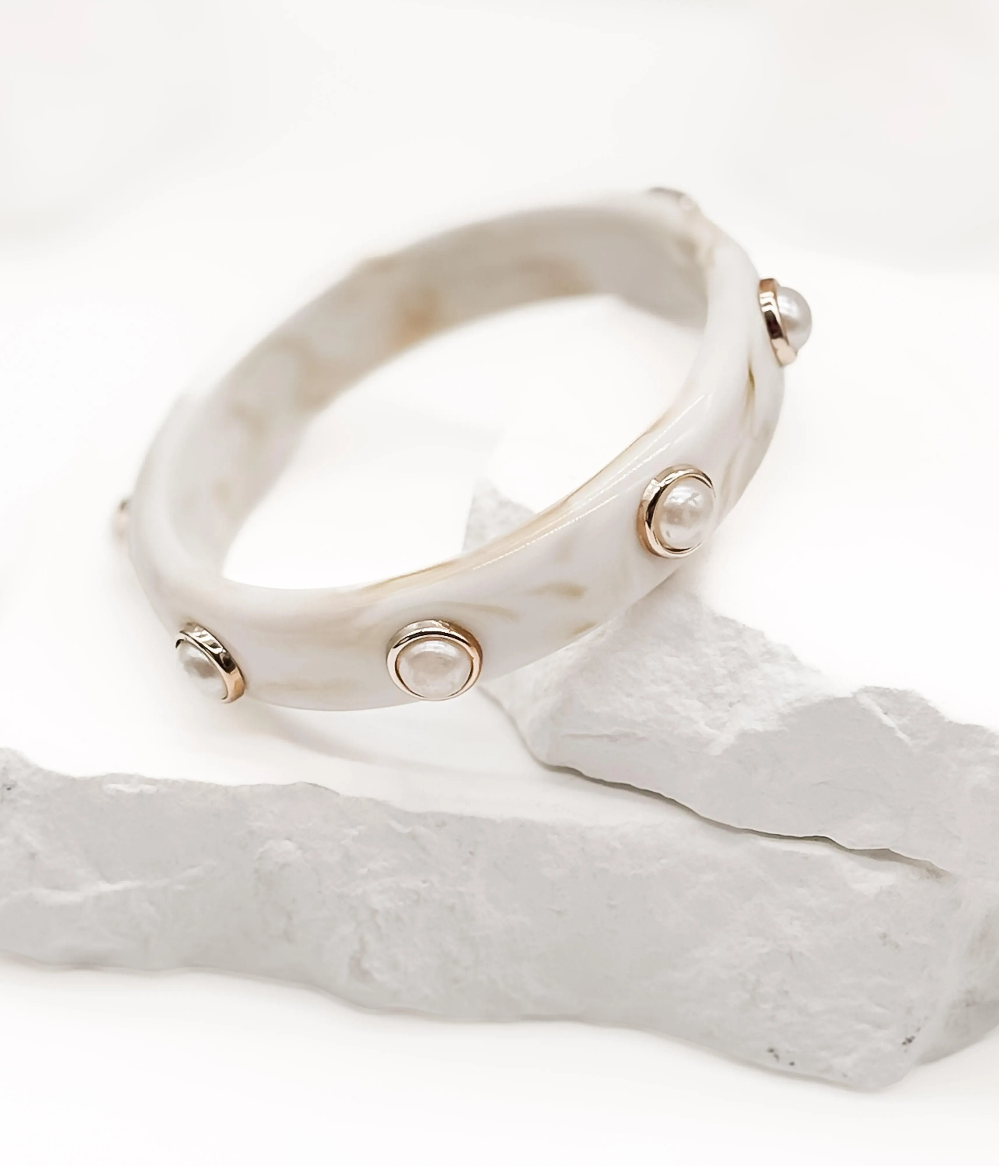 Cream Studded Resin Bangle Bracelet