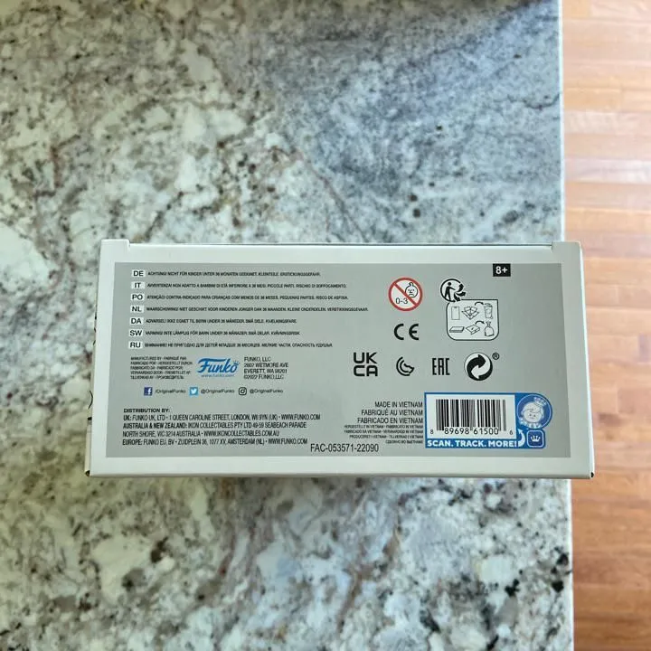 Listing Image Blurred Background