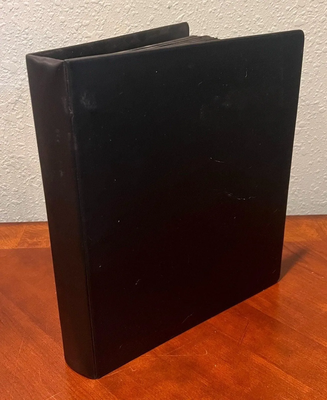World Wide Stamp Collection 20 Pages Stock Book 500+ Stamps Mint & Used ZAYIX