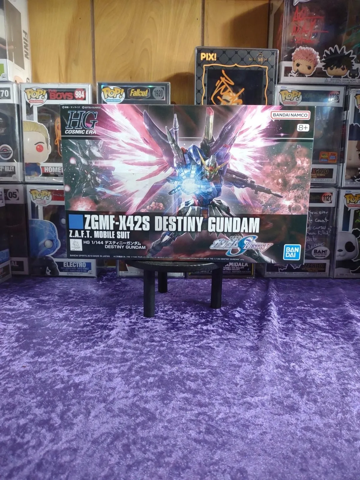 425hishO8GBX8LEhD5Zt Picture 0