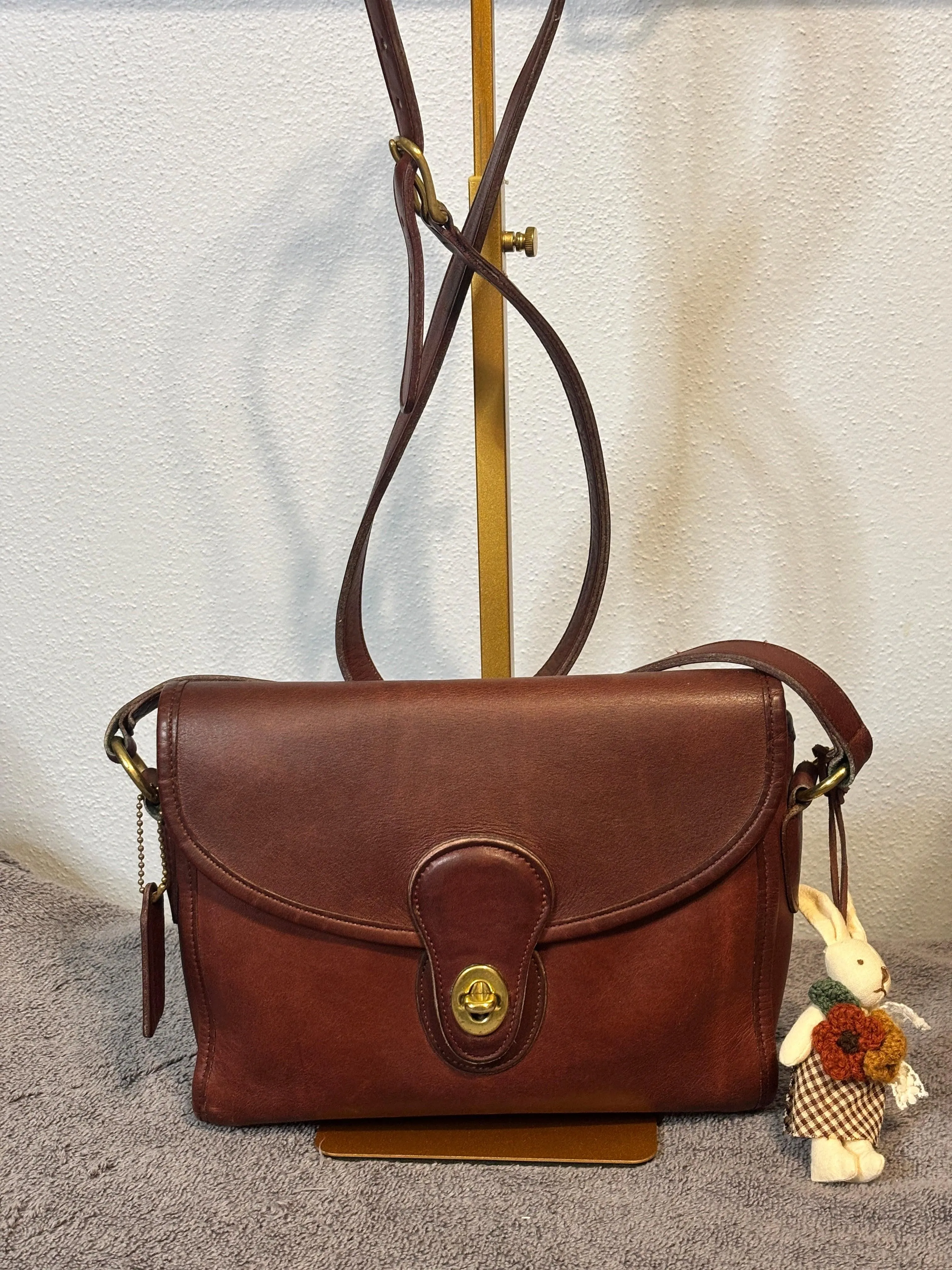 Vintage Coach Devon Bag Bordeaux Leather Crossbody USA 9908 Hangtag