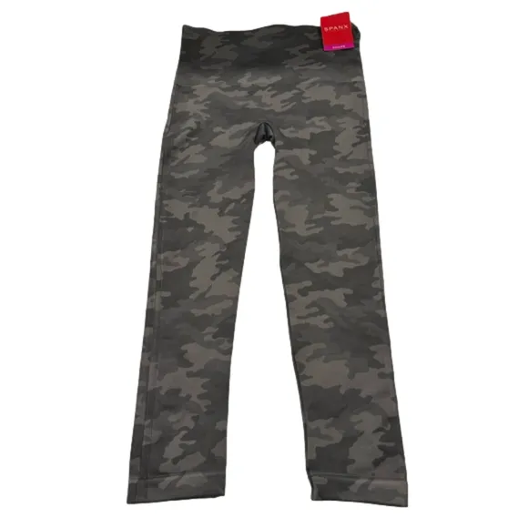 Product image for Spanx Cropped Lamn Leggings Sage Camo Women’s Size M NWT
