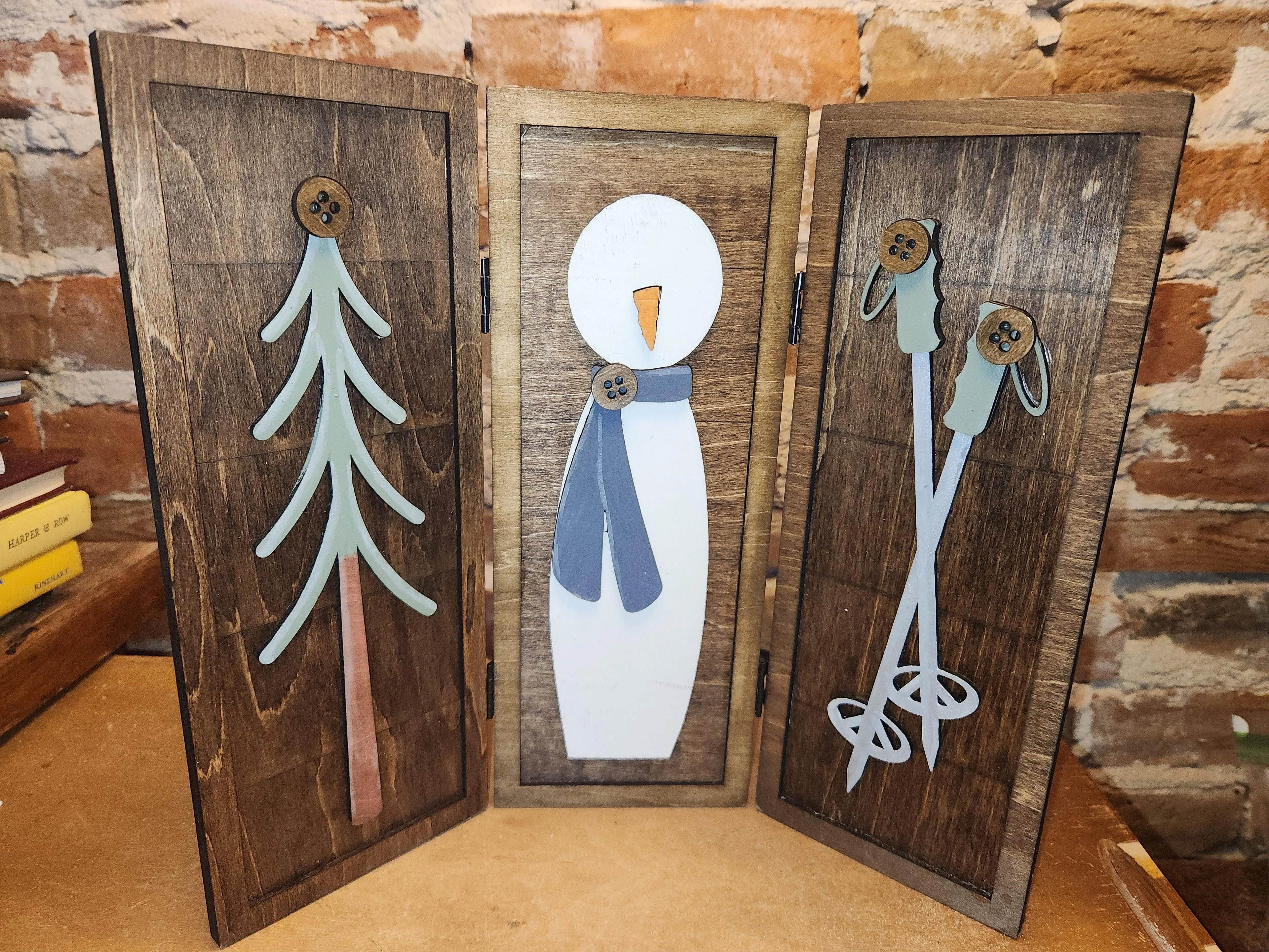 Trio Frame Decor Winter Snowman Skis 10 1/2"  tt72