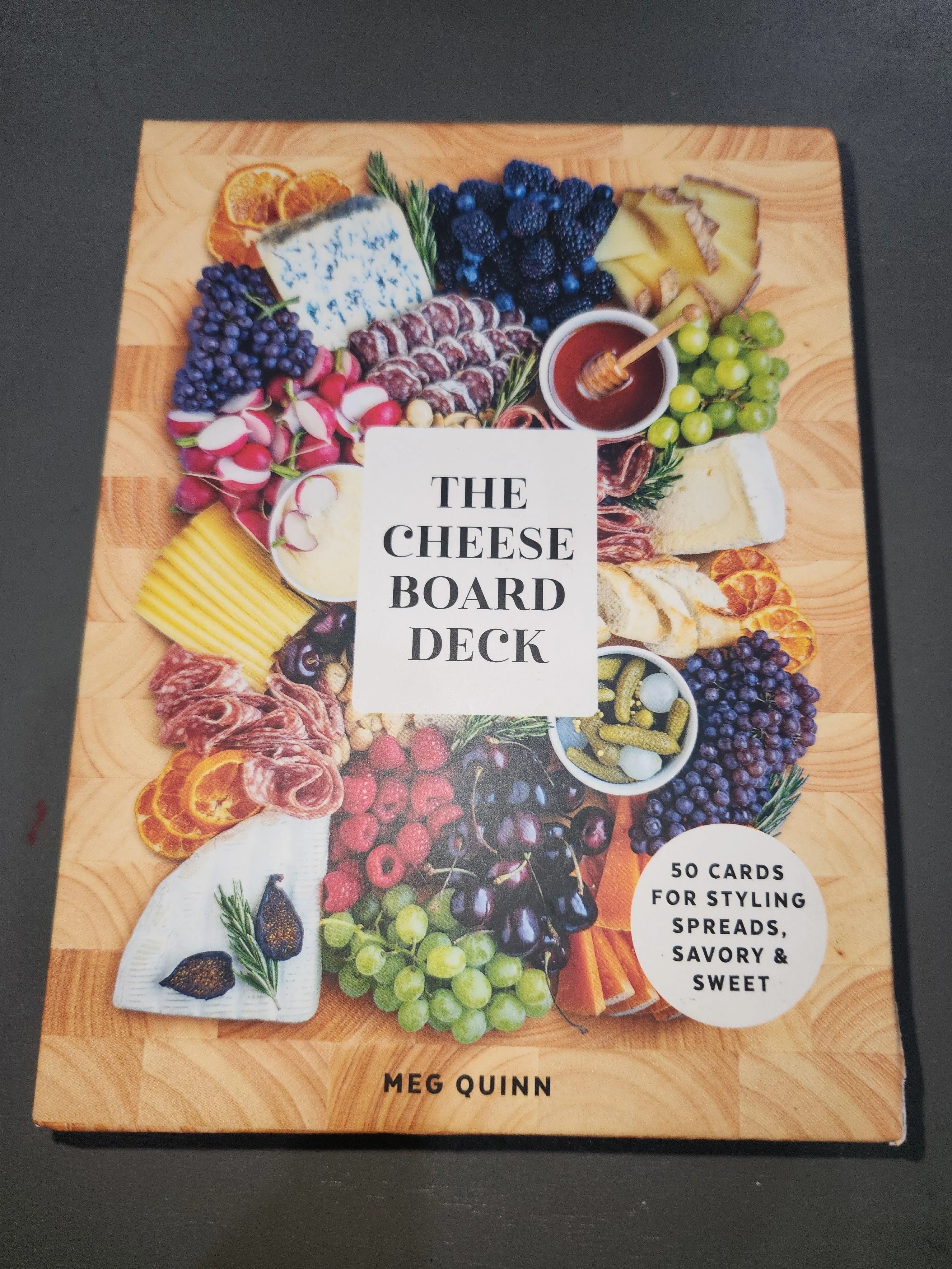 The Cheese Board Deck: 50 Cards For Styling Spreads, Savory & Sweet Meg Quinn bk02