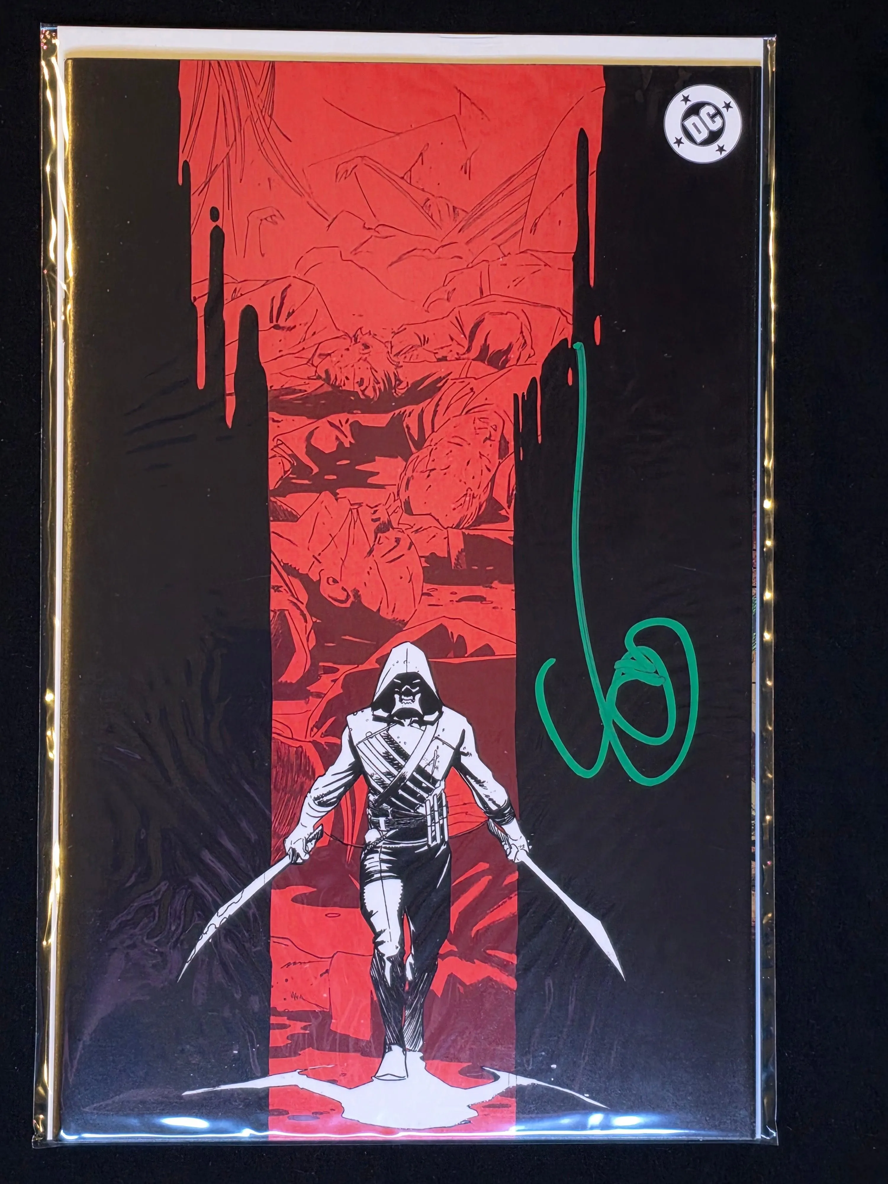 Absolute Green Arrow #1 Javi Fernandez Glow GITD Signed By Scott Snyder