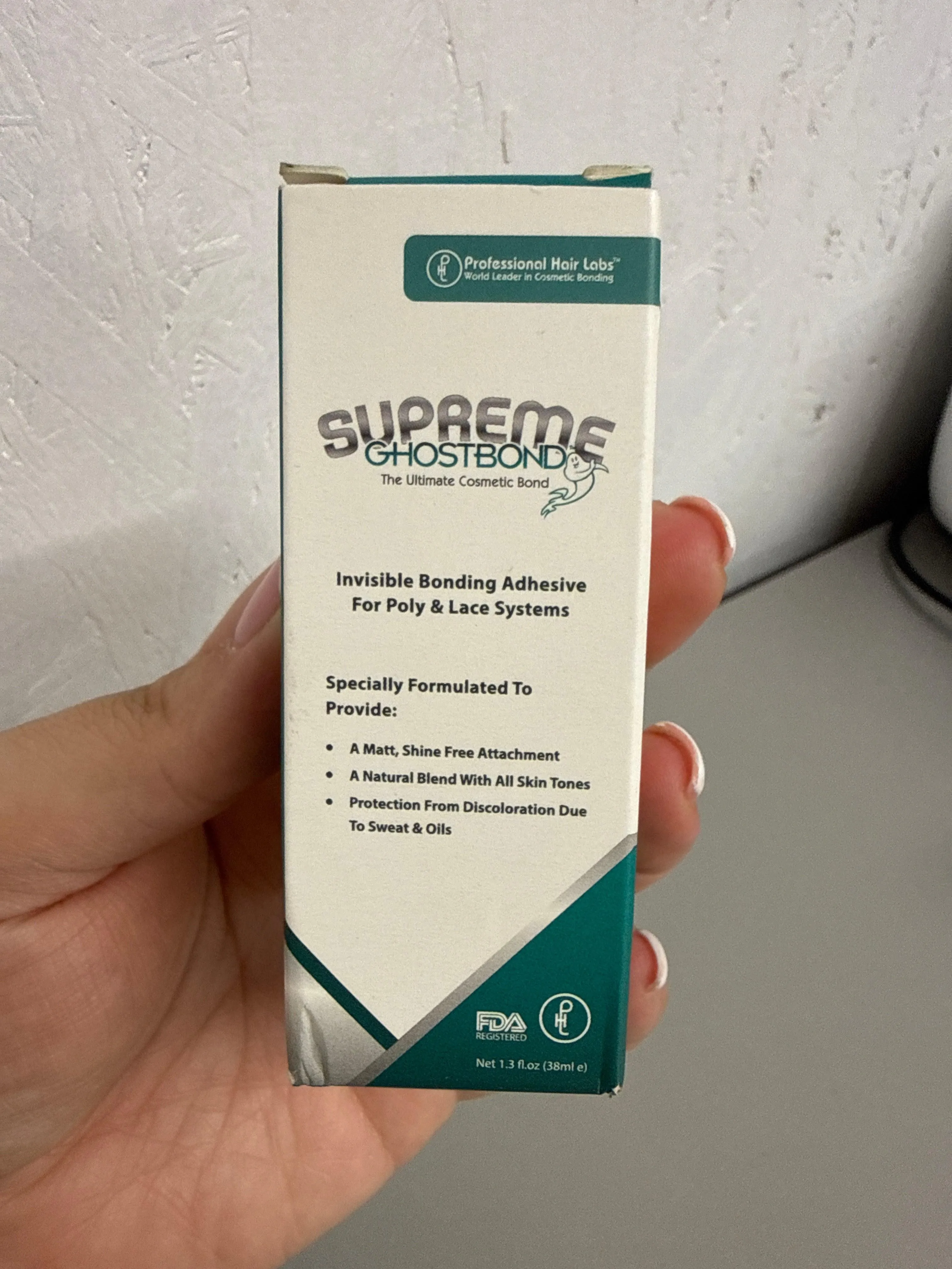 Ghostbond - Supreme - Invisible bonding adhesive for poly & lace systems - 38ml