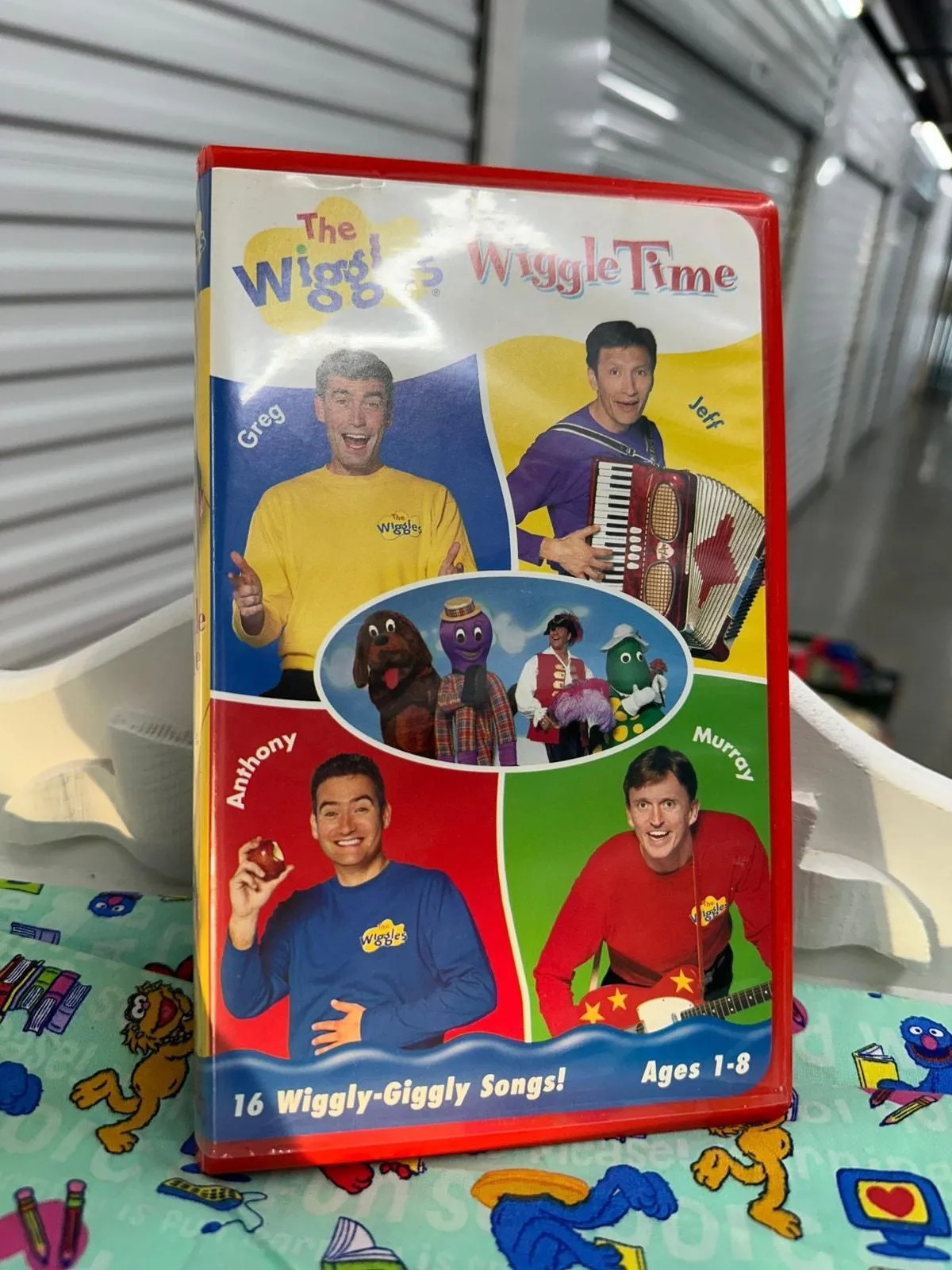 3n2vq7WEwU6IHyE2porv Picture 0