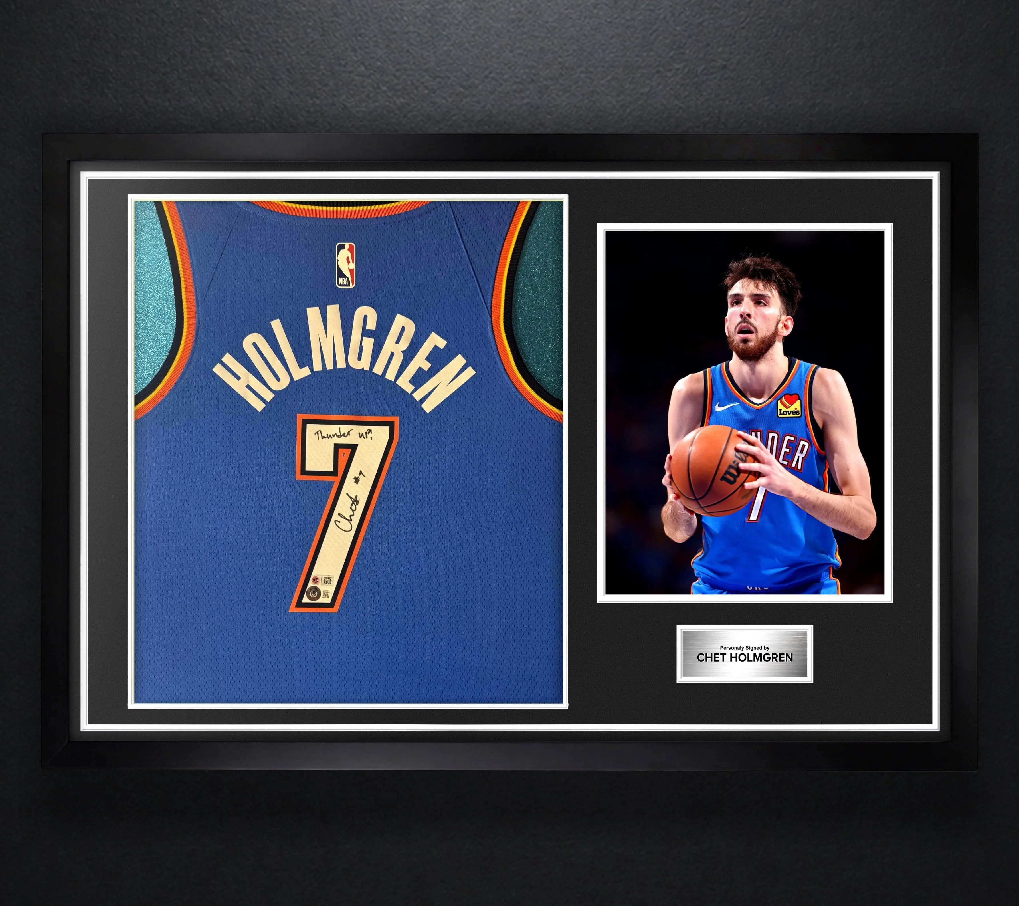 Chet Holmgren Signed Oklahoma City Thunder Nike Jersey Framed Beckett COA INSCRIBED